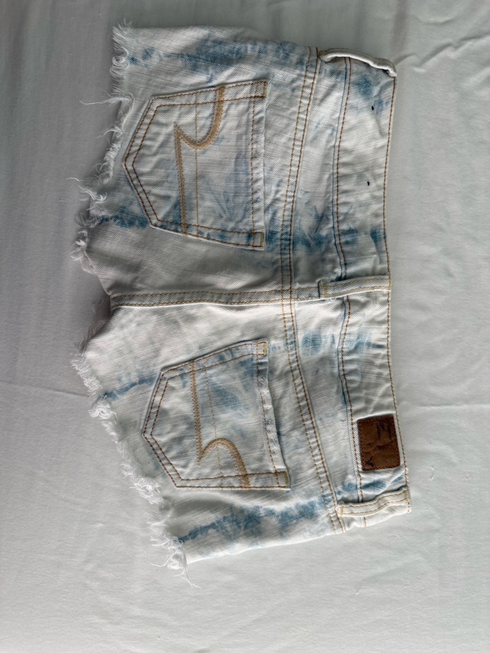 Tie-Dye Light Wash Denim shorts